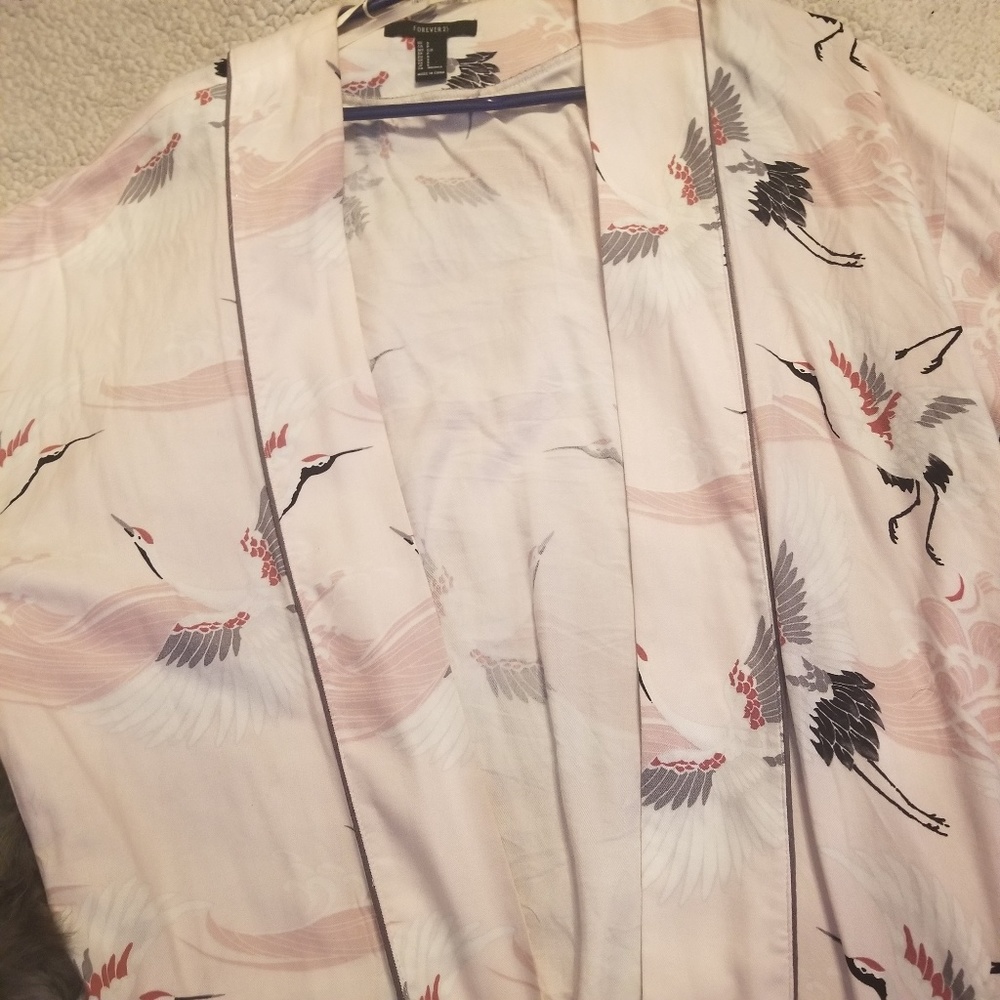 Forever 21 Pink Cranes Kimono Robe